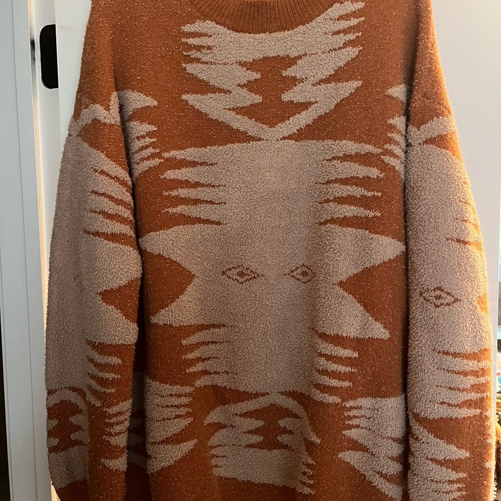 Chic Soul Rust and Beige Patterned Sweater